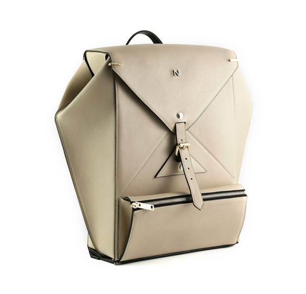 nicolas-theil-fw1617-hexane-backpack-beige-03