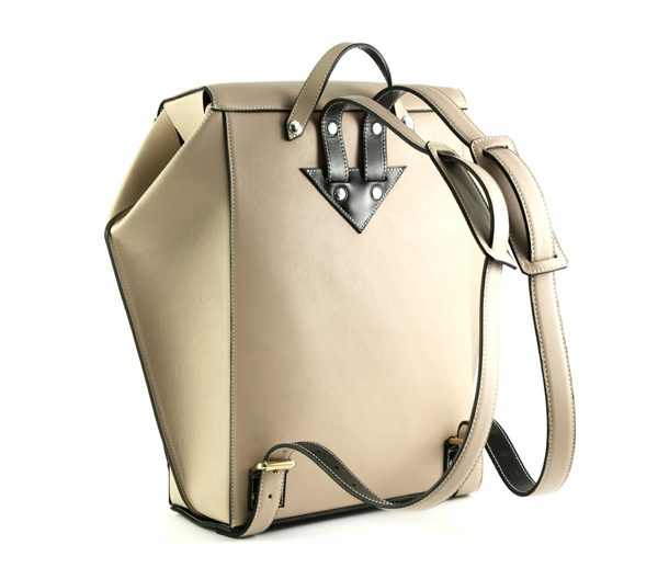 nicolas-theil-fw1617-hexane-backpack-beige-04
